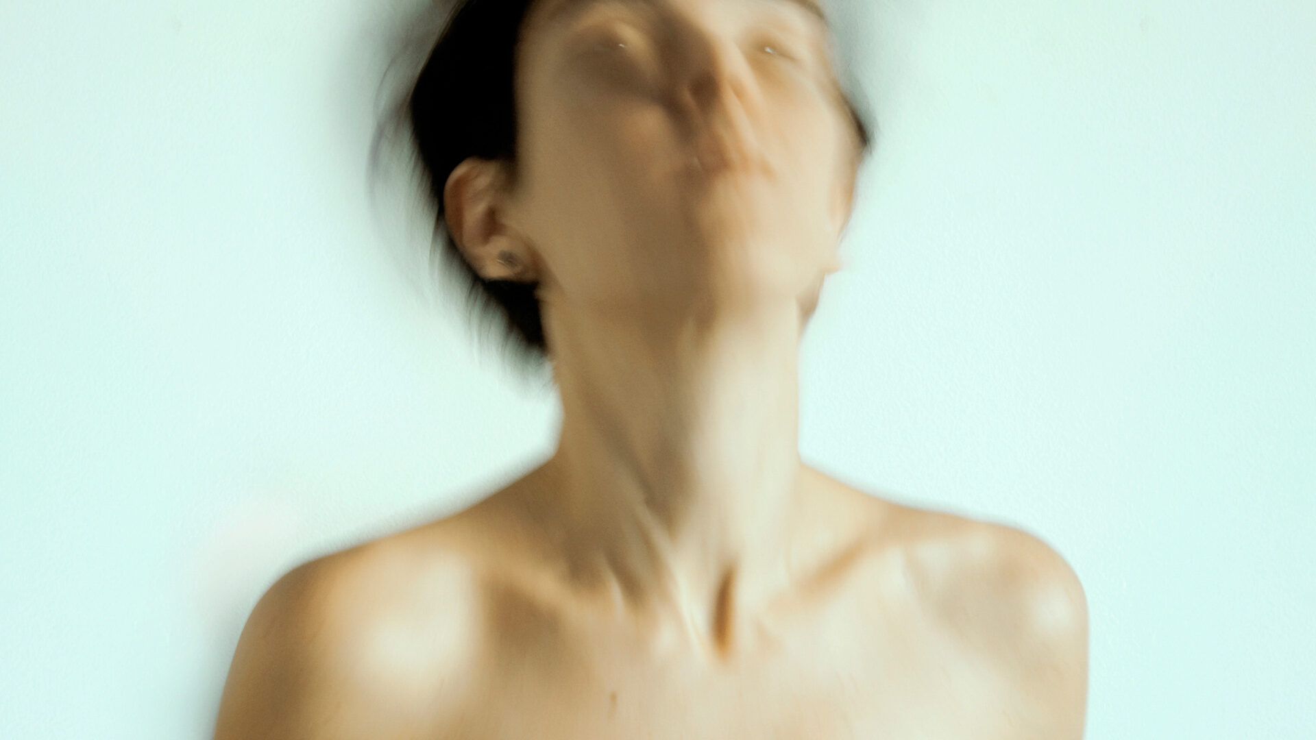 Between the sky and the earth